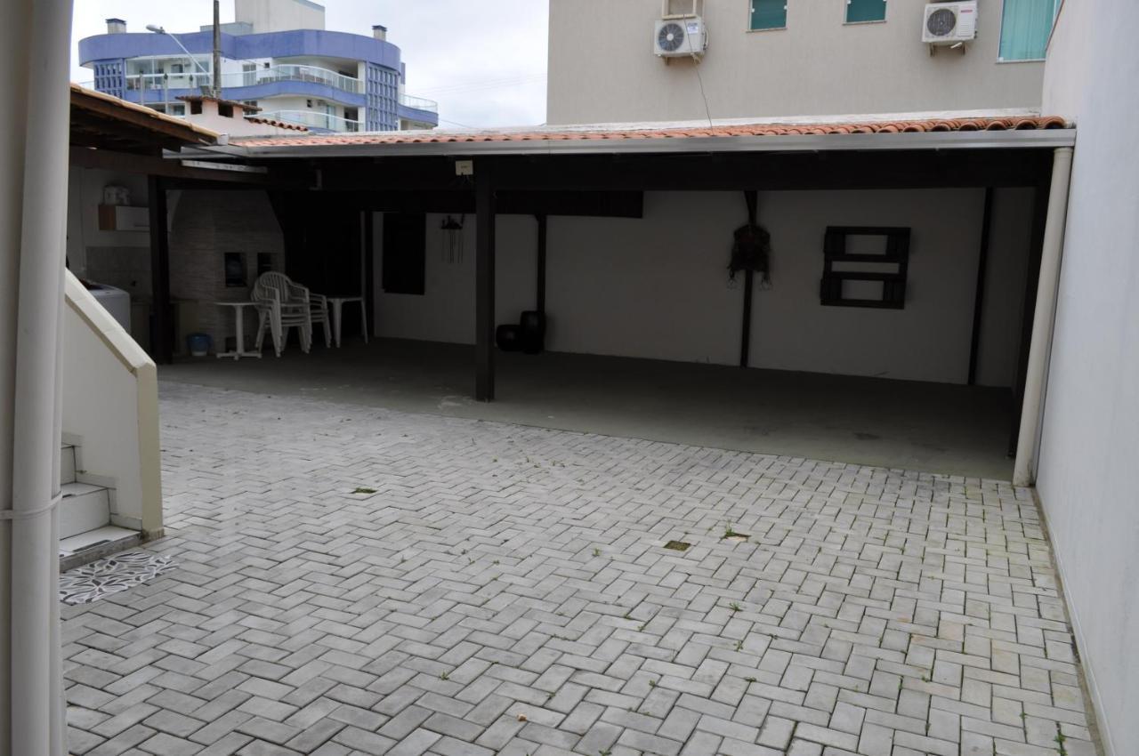 Apartamentos Bombinhas - 140 Metros Da Praia Zewnętrze zdjęcie