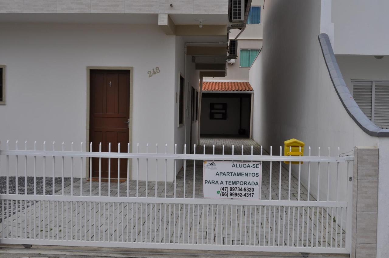 Apartamentos Bombinhas - 140 Metros Da Praia Zewnętrze zdjęcie