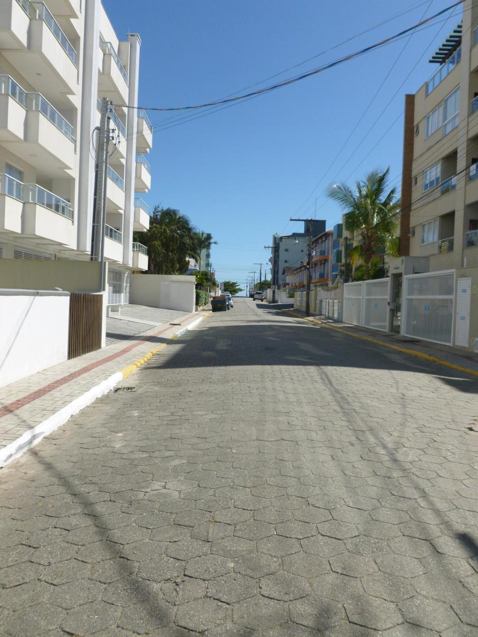 Apartamentos Bombinhas - 140 Metros Da Praia Zewnętrze zdjęcie